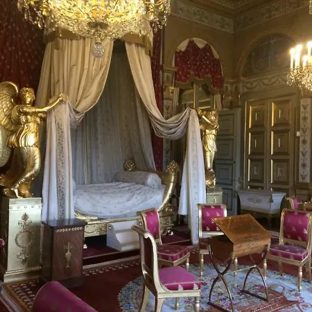 Inobella Hyper Centre